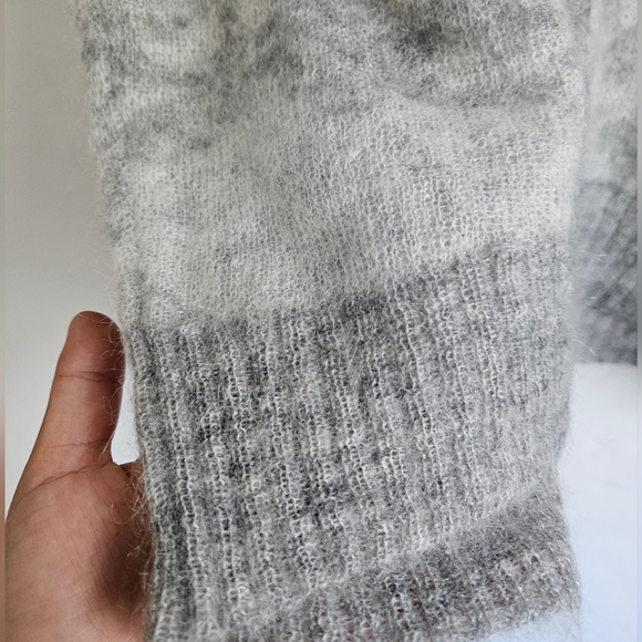 Willow | Luxury Grey Wool Jumper / Turtle Neck / Sweater - | Size Medium - Picture 6 of 6